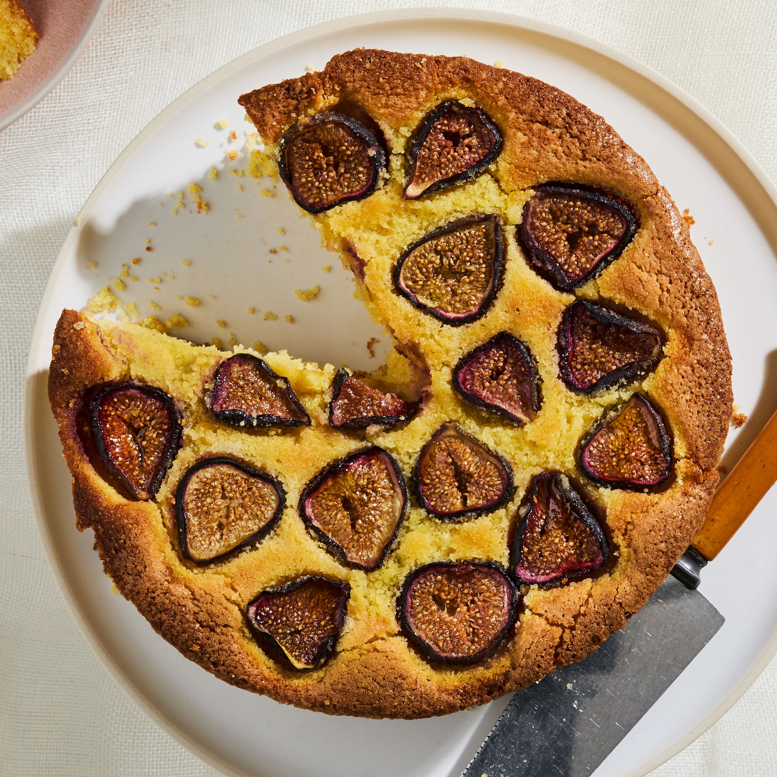 23 Fig Recipes for Cakes, Toasts, Roasts, and More